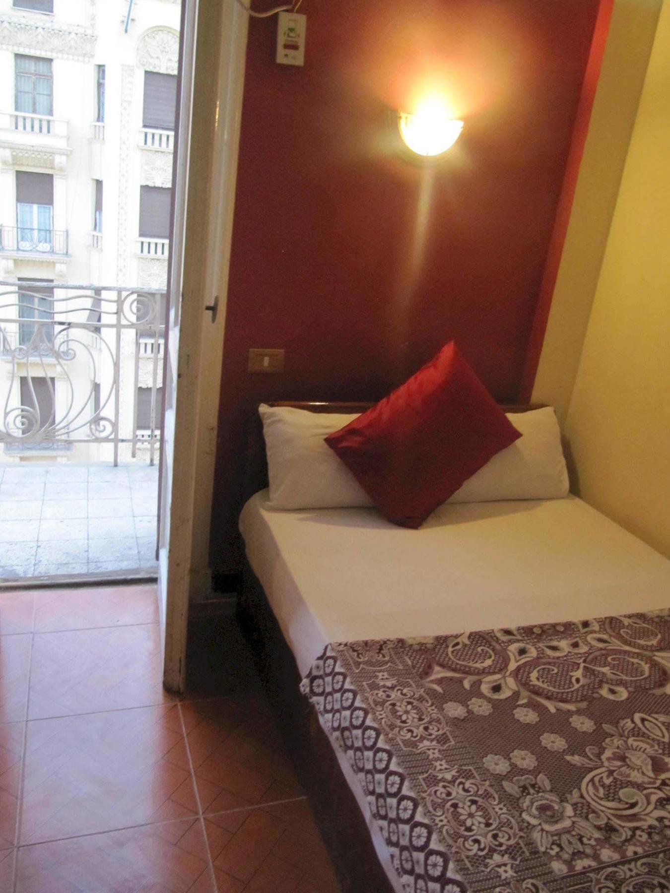 City Plaza Hostel Кайро Екстериор снимка