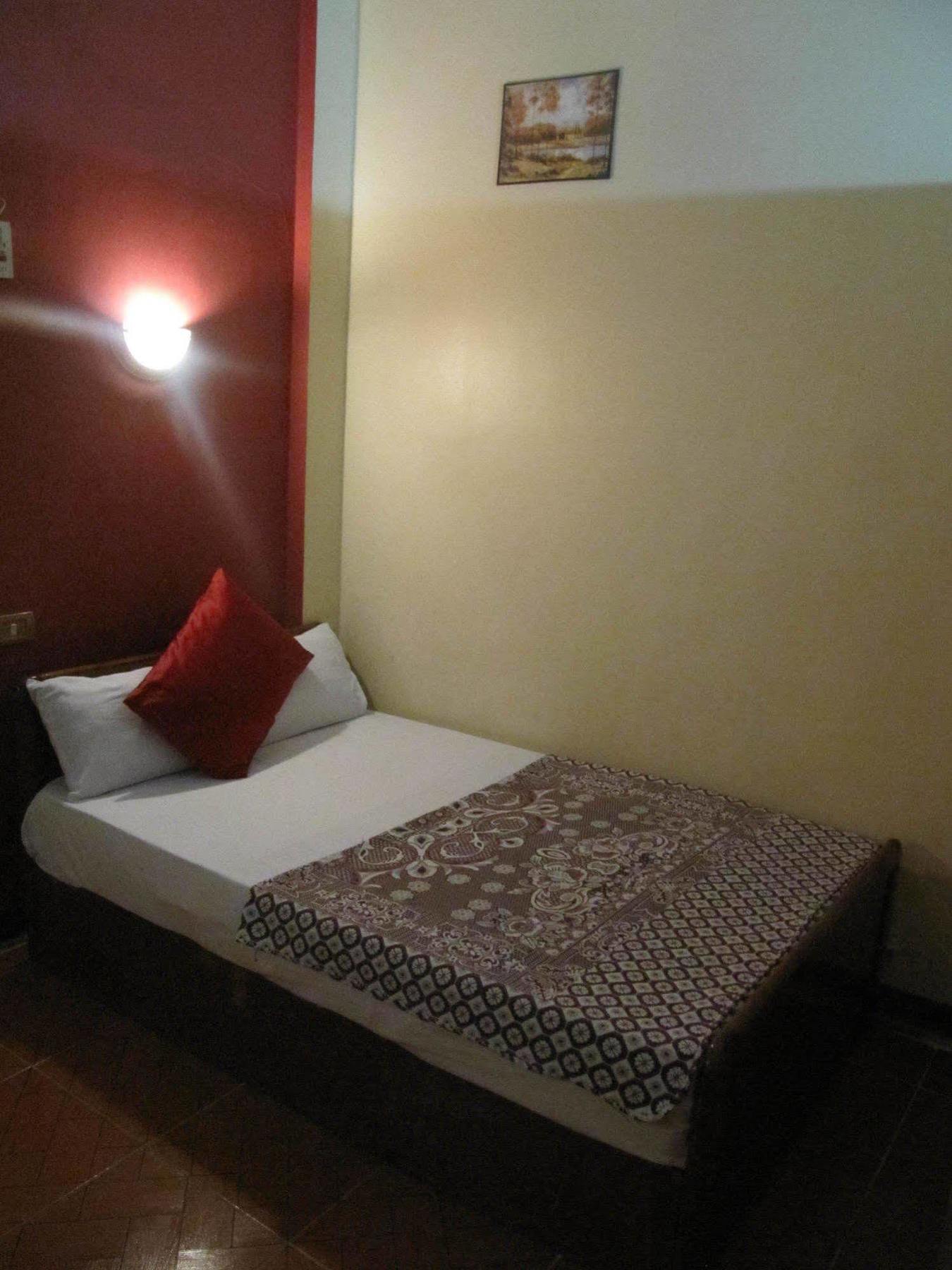 City Plaza Hostel Кайро Екстериор снимка